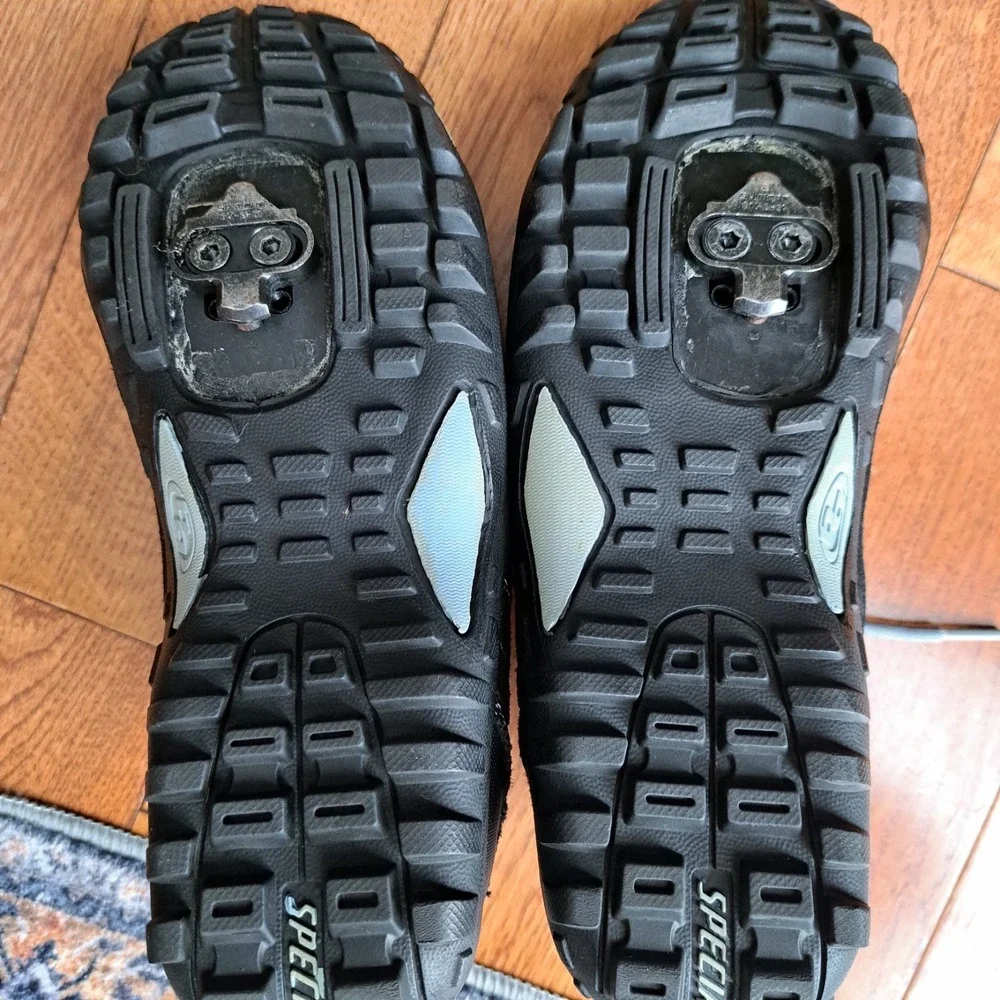 Specialized Women's Grey Body Geometry Plush Tahoe Biking Shoes 39 US 8.5